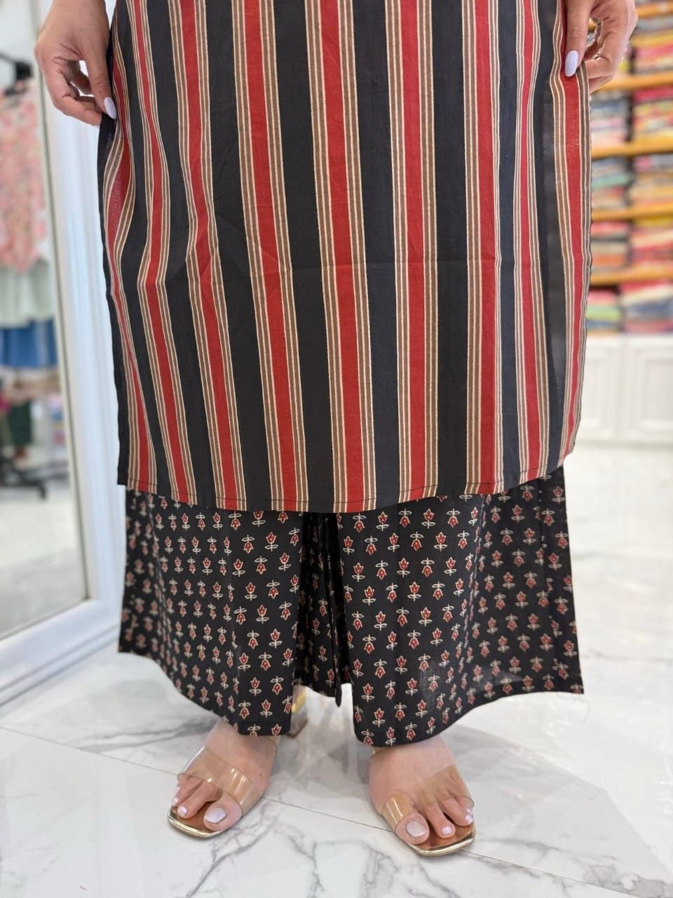 Cotton Procin Printed Suit Set with Katha Work